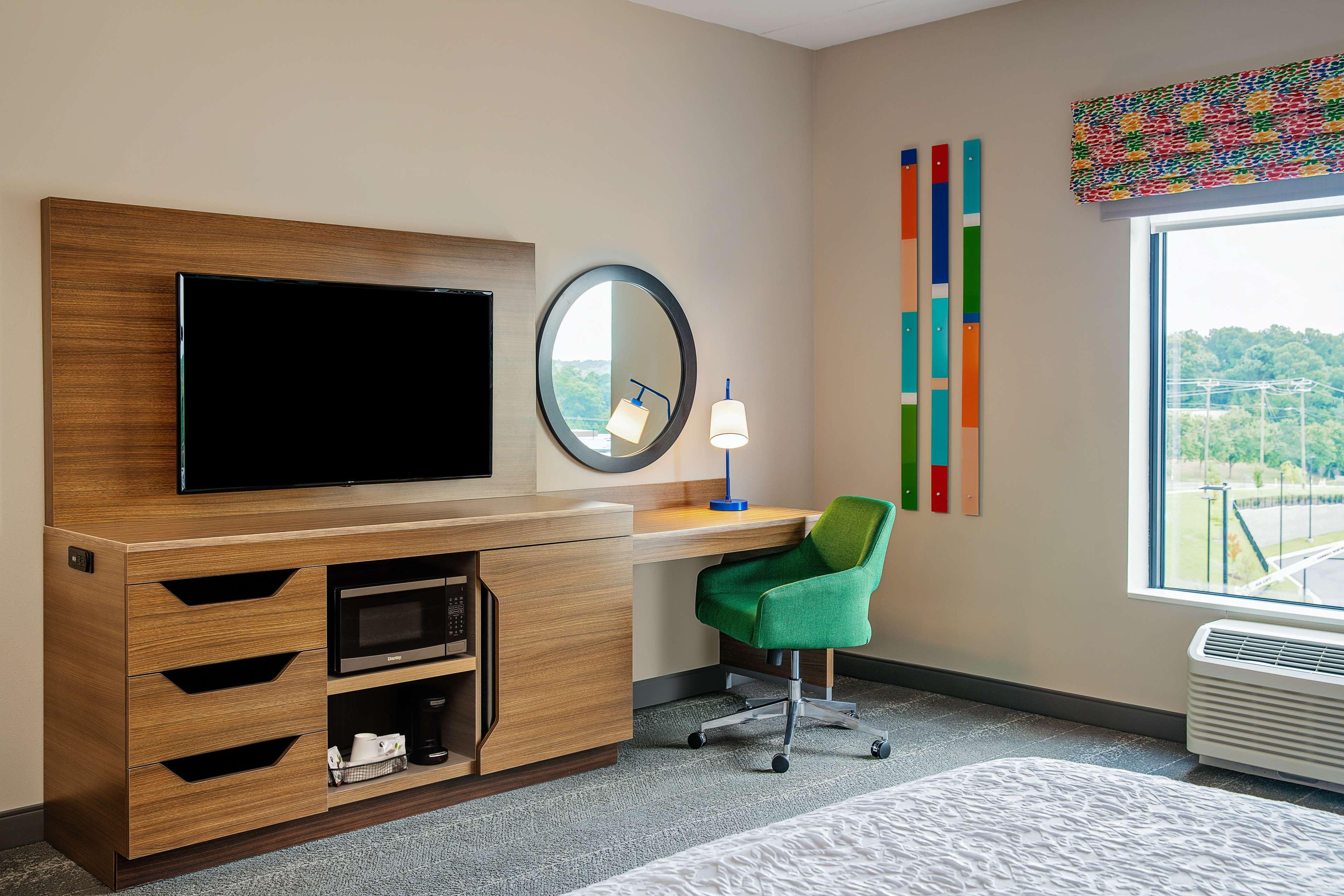 Hampton Inn & Suites Raleigh Midtown, Nc Esterno foto
