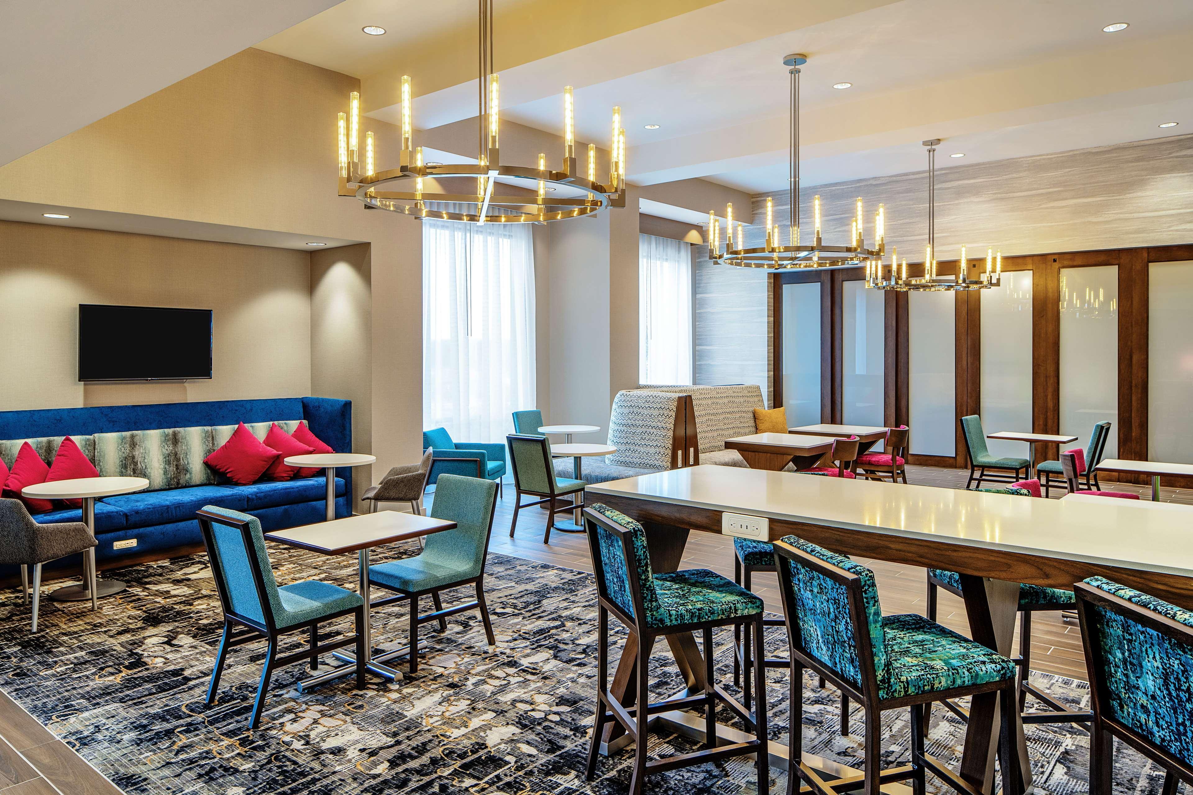 Hampton Inn & Suites Raleigh Midtown, Nc Esterno foto