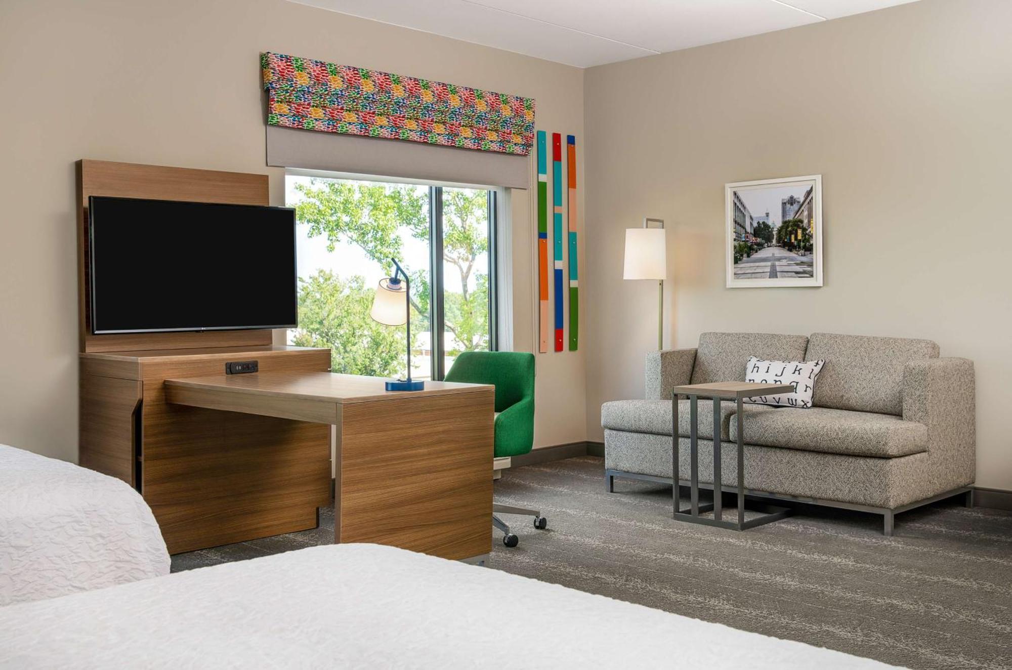 Hampton Inn & Suites Raleigh Midtown, Nc Esterno foto