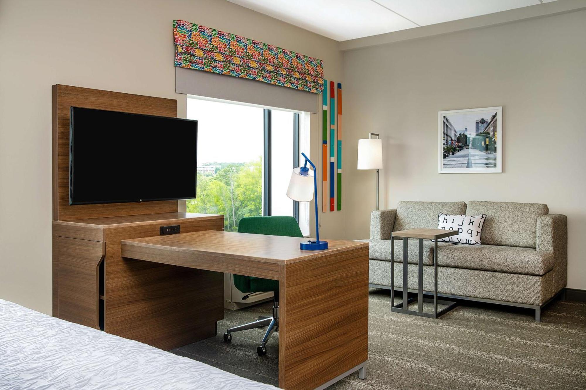 Hampton Inn & Suites Raleigh Midtown, Nc Esterno foto