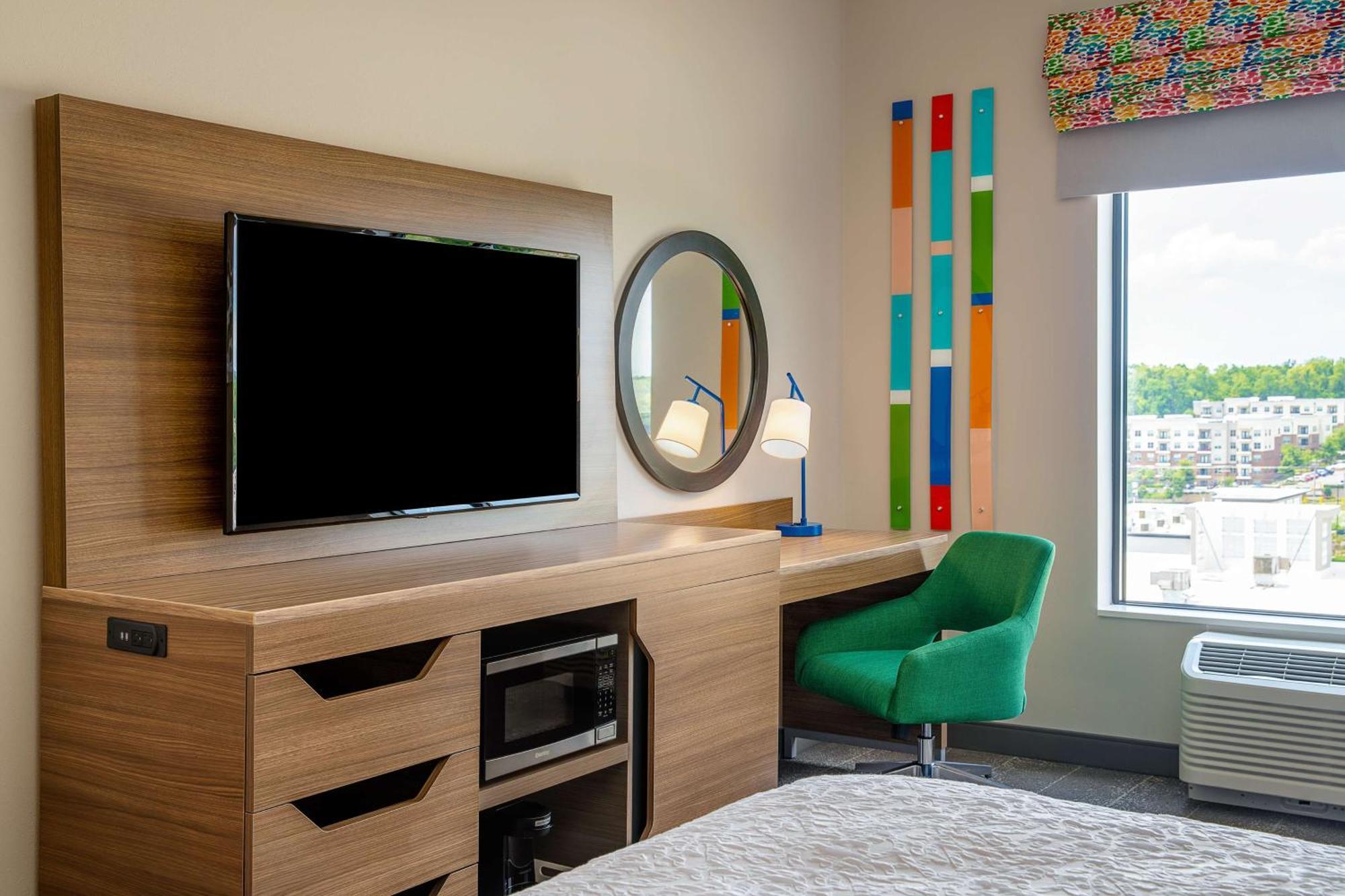 Hampton Inn & Suites Raleigh Midtown, Nc Esterno foto